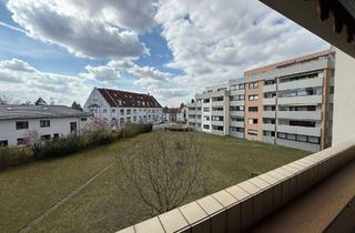 Wohnung kaufen in Im Stöckig 65, 90765 Ronhof, Freie 2-Zimmer-ETW mit großem Südwestbalkon, Aufzug und TG-Stellplatz im Kaufpreis enth