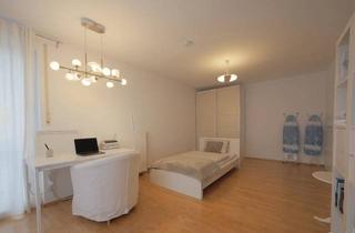 Wohnung kaufen in Goetheplatz, 80337 Ludwigsvorstadt-Isarvorstadt, Goetheplatz München - Attraktive 35qm Wohnung mit TG-Stellplatz und Keller - Bj. 2008, Aufzug