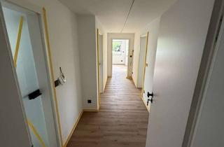 Wohnung mieten in Roggenweg, 95448 Wolfsbach, 2-Zimmer-Wohnung mit Terrasse (Kernsaniert, Erstbezug) in Bayreuth