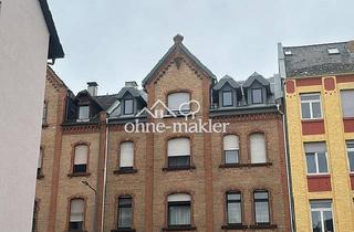 Wohnung kaufen in 65929 Frankfurt, Frisch sanierte 1-ZKB Dachgeschosswohnung Frankfurt-Höchst | Stellplatz | privat