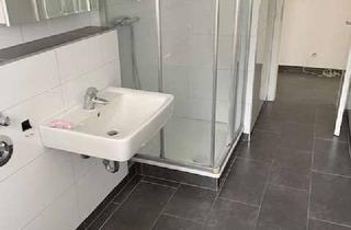 Wohnung mieten in Glockhammer 22b, 41460 Neuss, Neuss erleben: Helle 3-Zimmer-Wohnung mit Balkon