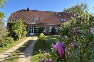 Haus kaufen in 21516 Schulendorf, Großzügiges Landhaus auf idyllischem Anwesen im Hamburger Umland