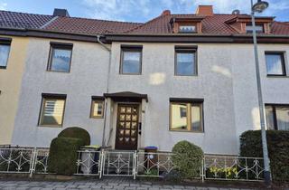 Einfamilienhaus kaufen in 99734 Nordhausen, Nordhausen/am Harz, Einfamilienhaus o. ZFH mit Garten u. 2 Garagen