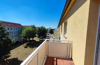 Wohnung mieten in Albert-Keller-Straße 12, 06217 Merseburg, +++ Einfach mal abschalten - Wohnung mit Balkon +++
