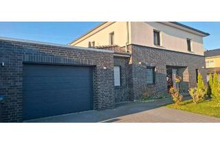 Villa kaufen in 38448 Wolfsburg, Wolfsburg - Stadtvilla BJ 2015 | 180m² | Garten | provisionsfrei
