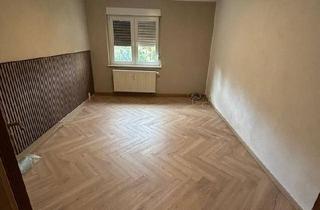 Wohnung kaufen in 06526 Sangerhausen, Sangerhausen - 4 Raum Wohnung in ruhiger Lage in Gonna