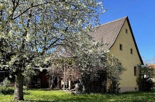 Einfamilienhaus kaufen in 79238 Ehrenkirchen, Ehrenkirchen - * Harmonischer Lebensraum für individuelles Wohnen und Arbeiten *