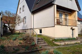 Doppelhaushälfte kaufen in 97232 Giebelstadt, Giebelstadt - Doppelhaushälfte mit großem Grundstück, Garagen in Giebelstadt