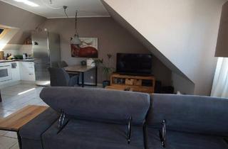 Wohnung kaufen in 48653 Coesfeld, Coesfeld - Helle Dachgeschosswohnung in guter Lage in COE PKW-Kellerplatz