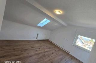 Wohnung kaufen in 35094 Lahntal, Lahntal - Frisch renovierte 2Zi-Wohnung in Goßfelden