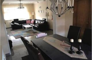 Wohnung kaufen in 41517 Grevenbroich, Grevenbroich - Großzügige 4-Zimmer-Wohnung mit Garten