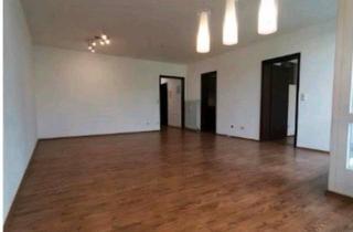 Wohnung kaufen in 94315 Straubing, Straubing - 3 Zimmer Wohnung mit Aufzug und TG-Stellplatz