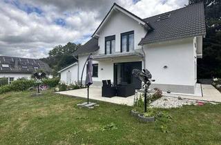 Einfamilienhaus kaufen in 51570 Windeck, Windeck - Einfamilienhaus in Windeck (7 Zimmer)