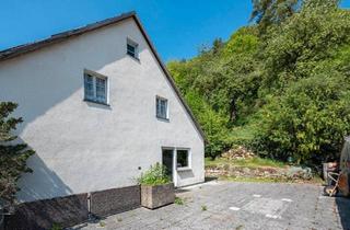 Mehrfamilienhaus kaufen in 92268 Etzelwang, Etzelwang - Vielseitiges Mehrfamilienhaus: Großzügiges Raumangebot mit Potent