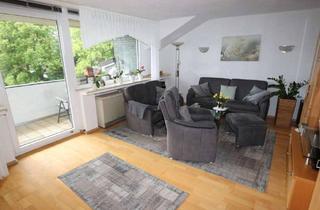 Wohnung kaufen in 41564 Kaarst, + Kaarst + 4-Zimmer-Wohnung + Dachgeschoss + ca. 89 m² Wohnfläche + 2 Schlafzimmer + Balkon +