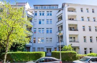 Wohnung kaufen in Am Bahnhof Westend, 14059 Charlottenburg, Vermietete 2-Zimmer-Wohnung mit Loggia in gepflegtem Gründerzeit-Ensemble, provisionsfrei