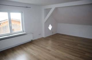 Wohnung kaufen in Unterer Markt 18, 94513 Schönberg, Eigentumswohnung in kleinem MFH zur Kapitalanlage oder zur Selbstnutzung mit Potential