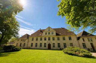 Wohnung kaufen in Hof, 18196 Dummerstorf, Leben im Gutshaus