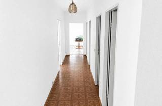Wohnung kaufen in Schwarzwaldstraße 67, 77933 Lahr, Schöne 3-Zimmer-Wohnung mit KFZ Stellplatz in Lahr zu verkaufen.