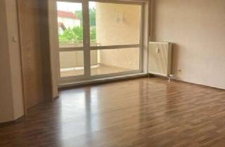 Wohnung mieten in Feldstr. 82, 99326 Stadtilm, geräumige Familienwohnung mit Balkon bald für Sie zu haben