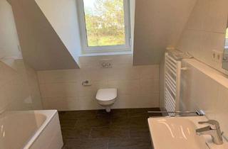 Wohnung mieten in Birkenstr., 85395 Attenkirchen, Stilvolle, neuwertige 2-Zimmer-DG-Wohnung mit Balkon und Einbauküche in 85395 Attenkirchen