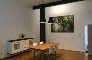 Lofts mieten in 73733 Esslingen, Authentisches Fabrikloft (3,8m Decken) mit Weinbergblick & Design-Küche – Ideal für Singles & Paare