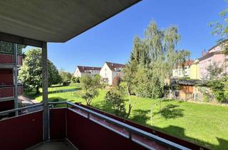 Wohnung mieten in Beethovenstr. 11, 07580 Ronneburg, Sanierte 1-Raum-Wohnung mit Balkon & Stellplatz in Ronneburg
