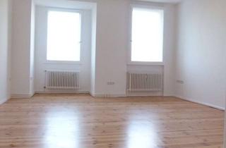Wohnung mieten in Kurstraße 16, 13585 Spandau, Wohnen im Altbauflair: Großzügige 4-Zimmerwohnung am Költzepark