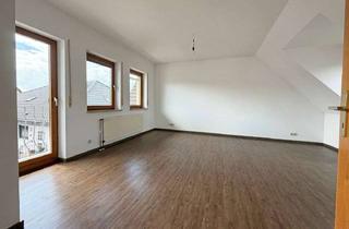 Wohnung mieten in 61138 Niederdorfelden, Helle Dachgeschosswohnung im alten Ortskern von Niederdorfelden
