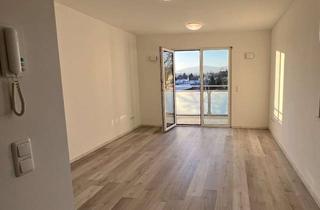 Wohnung mieten in Kalbacher Hauptstraße 130, 60437 Kalbach, Exklusive 1-Raum-Wohnung mit Balkon und Einbauküche in Frankfurt-Kalbach