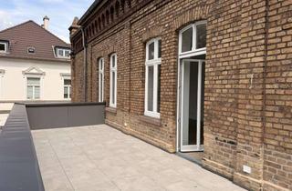 Wohnung mieten in 45472 Heißen, Außergewöhnliche 4,5-Zimmer-Wohnung mit großzügiger Dachterrasse