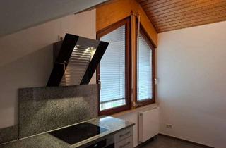 Wohnung mieten in Schlosshaldenstraße 32, 73079 Süßen, helle 3,5-Zimmer-Dachgeschosswohnung in Süßen