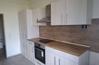 Wohnung mieten in Haldenstraße 10, 73079 Süßen, Arbeiterwohnung mit 3 Schlafzimmer