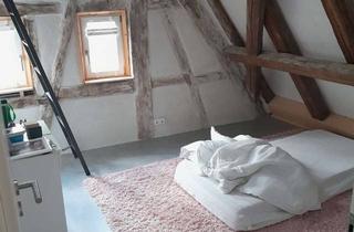 WG-Zimmer mieten in Schloßhof, 72810 Gomaringen, Schönes 2 Etagen Zimmer in wunderschön neu renoviertem Fachwerkhaus