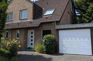 Doppelhaushälfte kaufen in 52249 Eschweiler, Wohnen in Stadtnähe - Doppelhaushälfte mit Garten