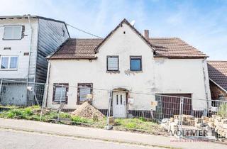 Einfamilienhaus kaufen in 66578 Schiffweiler, AUS ALT MACH NEU - freistehendes Einfamilienhaus mit Garage im Rohbauzustand in Schiffweiler!