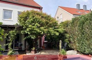 Doppelhaushälfte kaufen in 86343 Königsbrunn, Pool mit Doppelhaushälfte in Königsbrunn