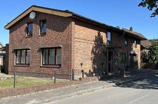 Einfamilienhaus kaufen in 23845 Bühnsdorf, Einfamilienhaus mit Werkstatt * Sanierungsbedarf * zentrale Ortslage Bühnsdorf *