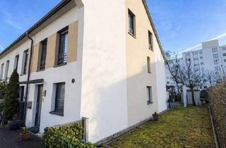 Haus kaufen in 95448 Hammerstatt, Neu- & hochwertiges REH mit gepflegten Garten, hochwertiger Einbauküche, 2 Stellplätzen – zeitnah fr