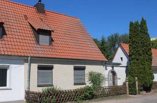 Doppelhaushälfte kaufen in 39128 Neustädter Feld, Charaktervolle Doppelhaushälfte mit Potenzial