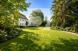 Villa kaufen in 90768 Dambach, Herrschaftliche Architektenvilla auf 2.793 m² Parkgrundstück in Bestlage von Fürth-Dambach