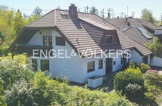 Villa kaufen in 56593 Horhausen, Großzügige Landhausvilla in bevorzugter Wohnlage