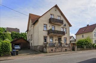 Mehrfamilienhaus kaufen in 34414 Warburg, Mehrfamilienhaus mit 3 Wohneinheiten und großem Entwicklungspotenzial in Warburg-Bonenburg