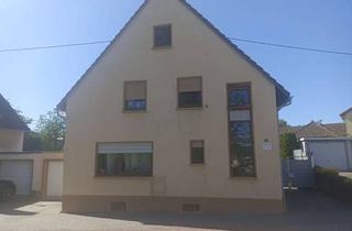 Einfamilienhaus kaufen in 56637 Plaidt, Viel Platz für den Alltag in diesem Einfamilienhaus in Plaidt