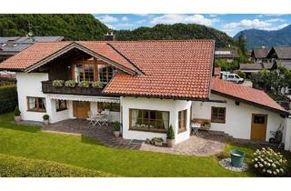 Villa kaufen in 82496 Oberau, Repräsentativ und großzügig - Landhausvilla mit viel Potenzial & Einliegermöglichkeit