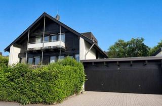 Einfamilienhaus kaufen in 53819 Neunkirchen-Seelscheid, piduch* Großzügiges Hufhaus mit Einliegerwohnung, Garten und Doppelgarage in ruhiger Bestlage