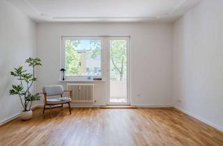 Wohnung kaufen in Bruchwitzstraße 14b, 12247 Lankwitz, Helle Wohnung, Stuck, 5 J. Garantie – ohne Provision
