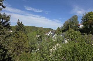 Wohnung kaufen in 35041 Marburg, Stilvolle Maisonette-Wohnung mit Studio und Balkon in Marburg-Marbach