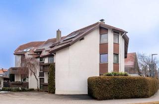 Wohnung kaufen in 82178 Puchheim, Helle Wohnung mit zwei Loggien und Stellplatz in gefragter Puchheimer Lage