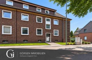 Wohnung kaufen in 46238 Batenbrock, Wohnen wie im eigenen Haus – 133 m² Wohnfläche mit Garten, Kamin & 2 Garagen in Bottrop-Eigen